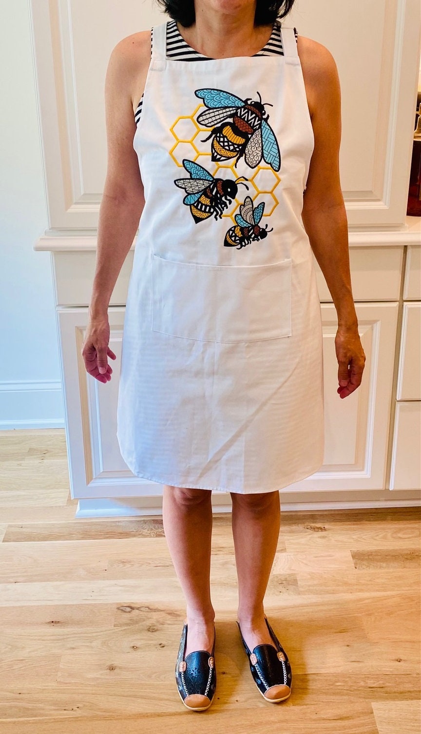 Bee Design Apron, Kitchen Towels, or Sofa Pillow