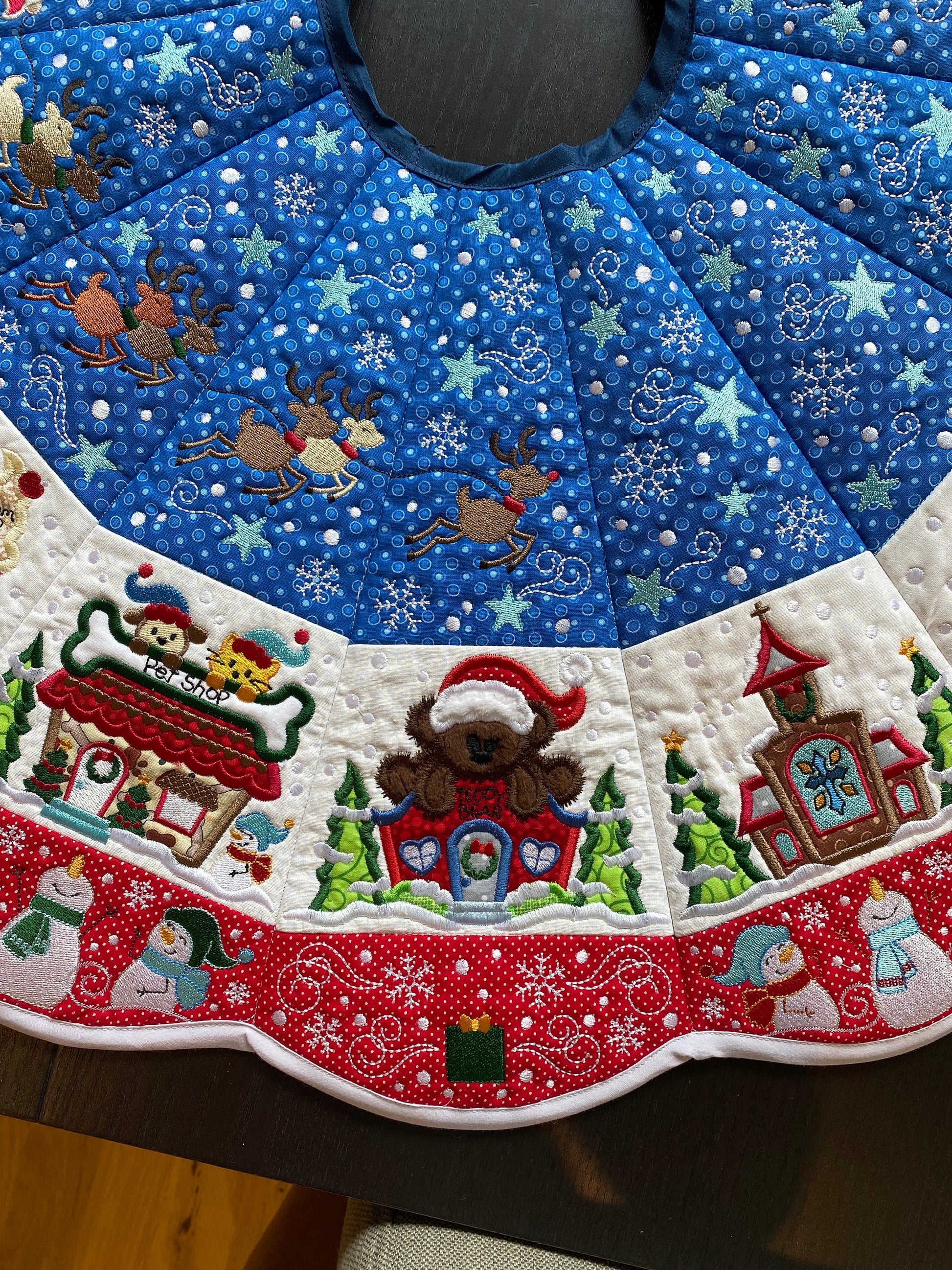 Gorgeous Embroidered Christmas Centerpiece or Tree Skirt